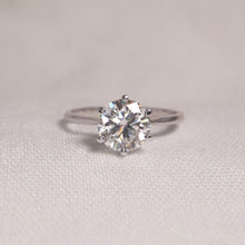 Load image into Gallery viewer, *Moissanite Solitaire*