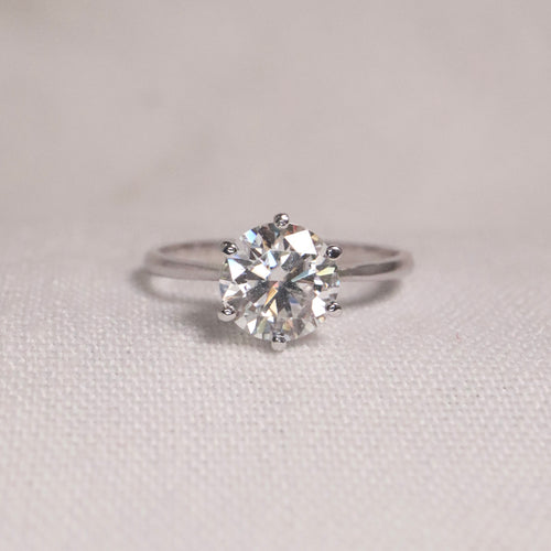 *Moissanite Solitaire*