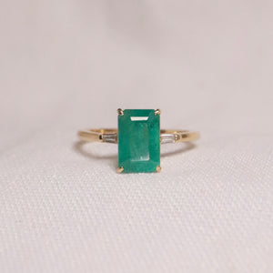 *Emerald Ring*