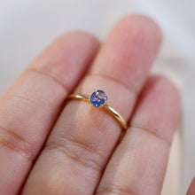 Load image into Gallery viewer, Little Sapphire Ring